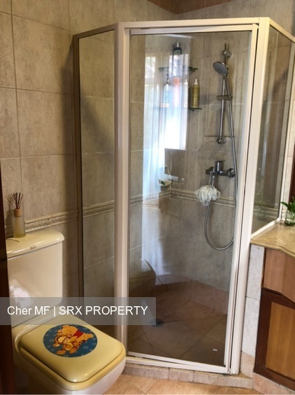 High Oak Condominium (D21), Condominium #244380131